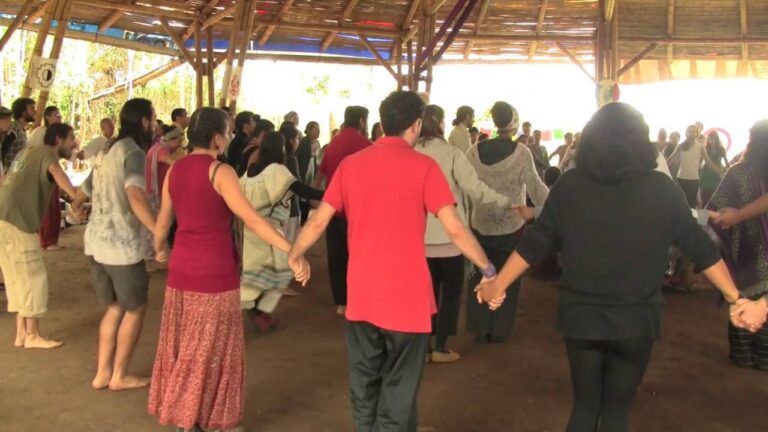 Danzas de la Paz: Un Encuentro Mágico entre Culturas